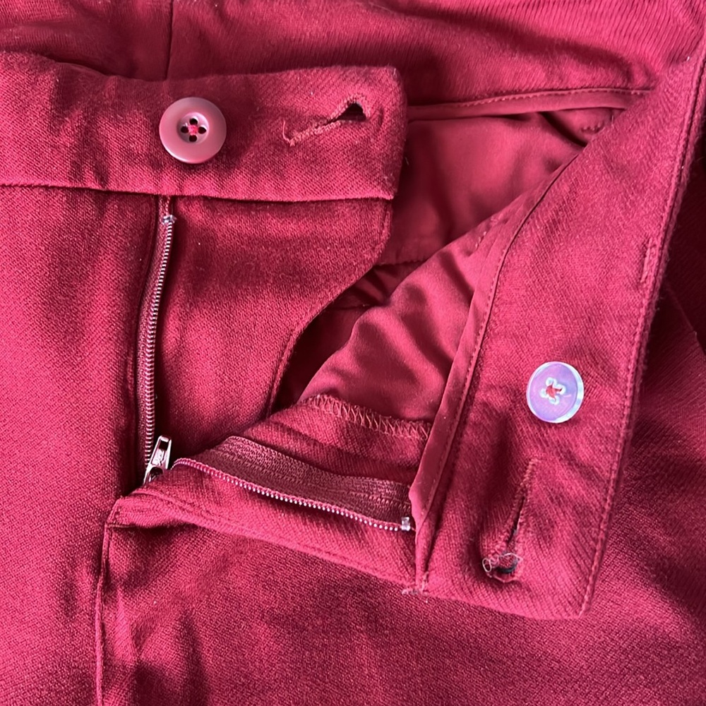 Cabi Women’s Red Pants - Picture 3 of 4